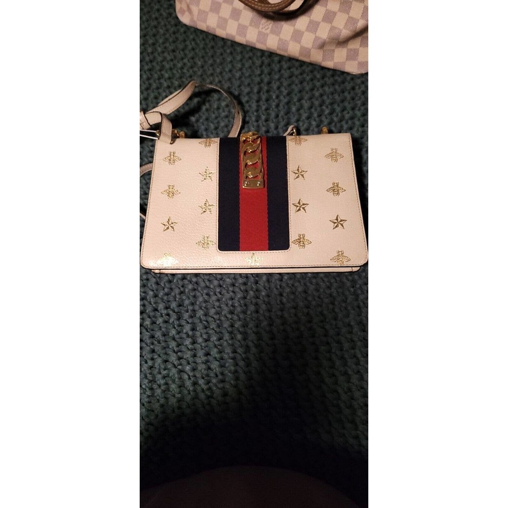 Authenticated‎ Gucci Small Bee Star Sylvie Crossbody White Calf Leather Bag - Picture 3 of 16